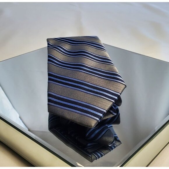 Jos. A. Bank Signature Collection Necktie Men's Silk Blue Gray Striped Tie - Picture 2 of 10